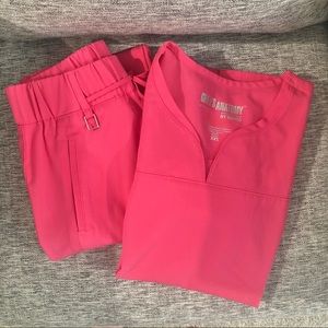 ❌SOLD❌Grey’s Anatomy hot pink scrub set